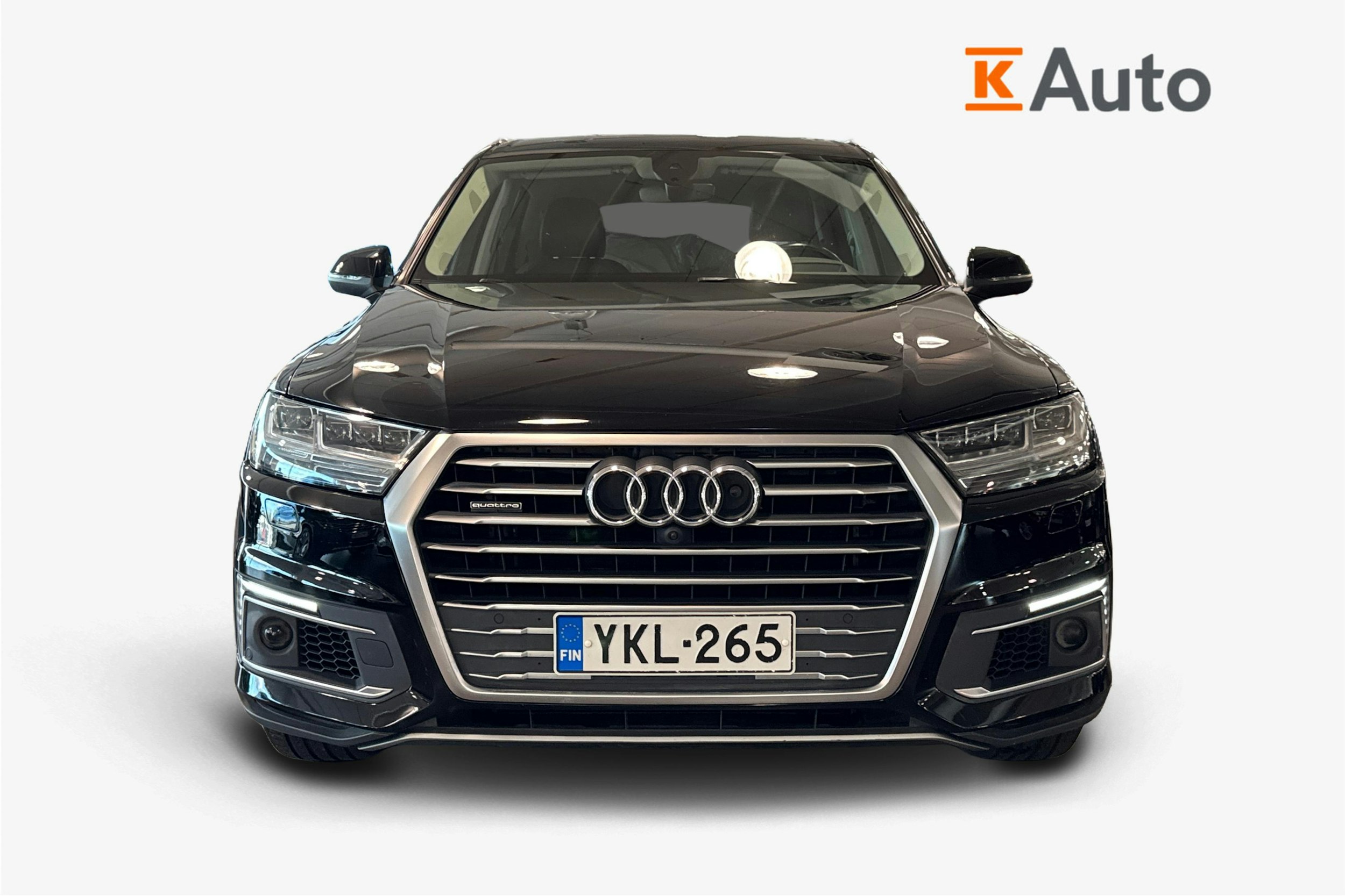 Musta Audi Q7 2017 kuva 4.