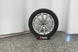 musta Audi Q7 2016 kuva 15.