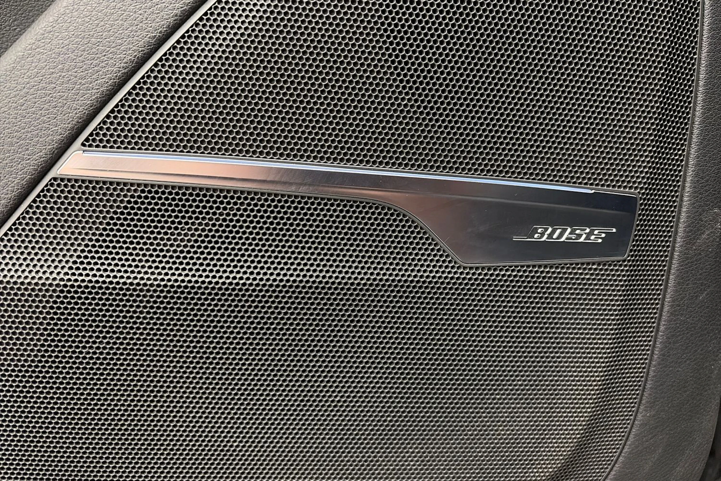 musta Audi Q7 2016 kuva 23.