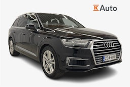 musta Audi Q7 2016 kuva 1.