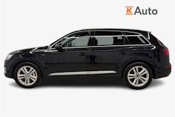 musta Audi Q7 2016 kuva 5.