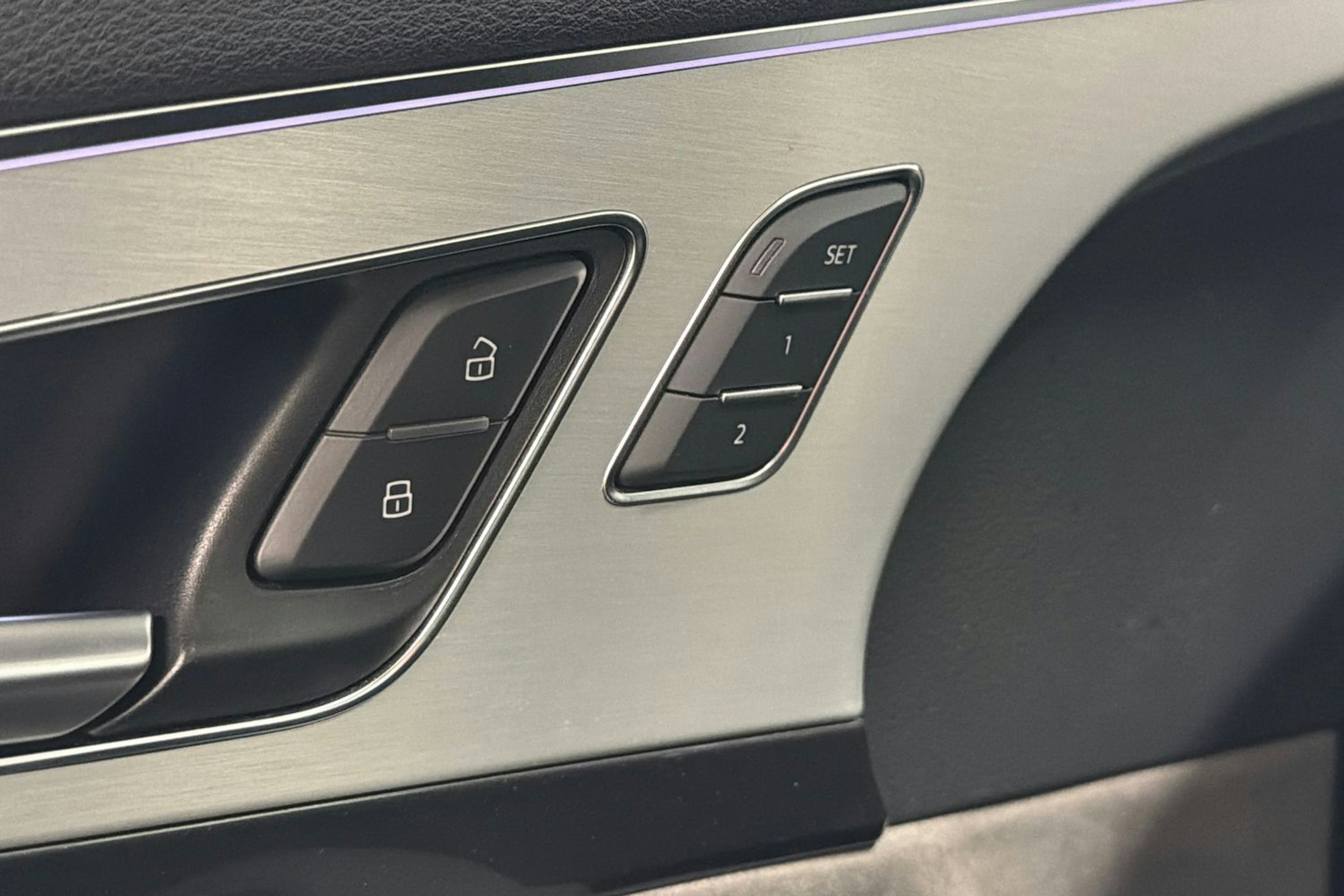 musta Audi Q7 2016 kuva 12.