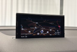 musta Audi Q7 2016 kuva 17.