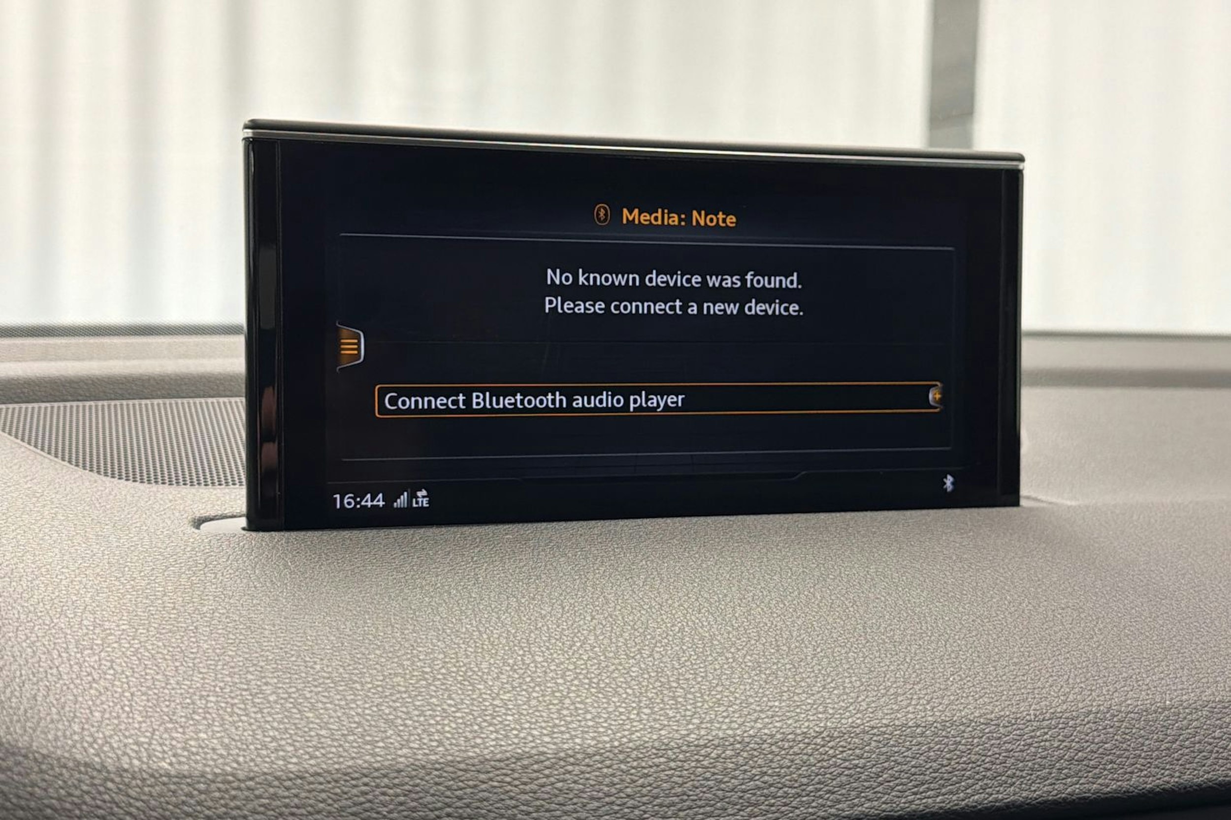 musta Audi Q7 2016 kuva 18.