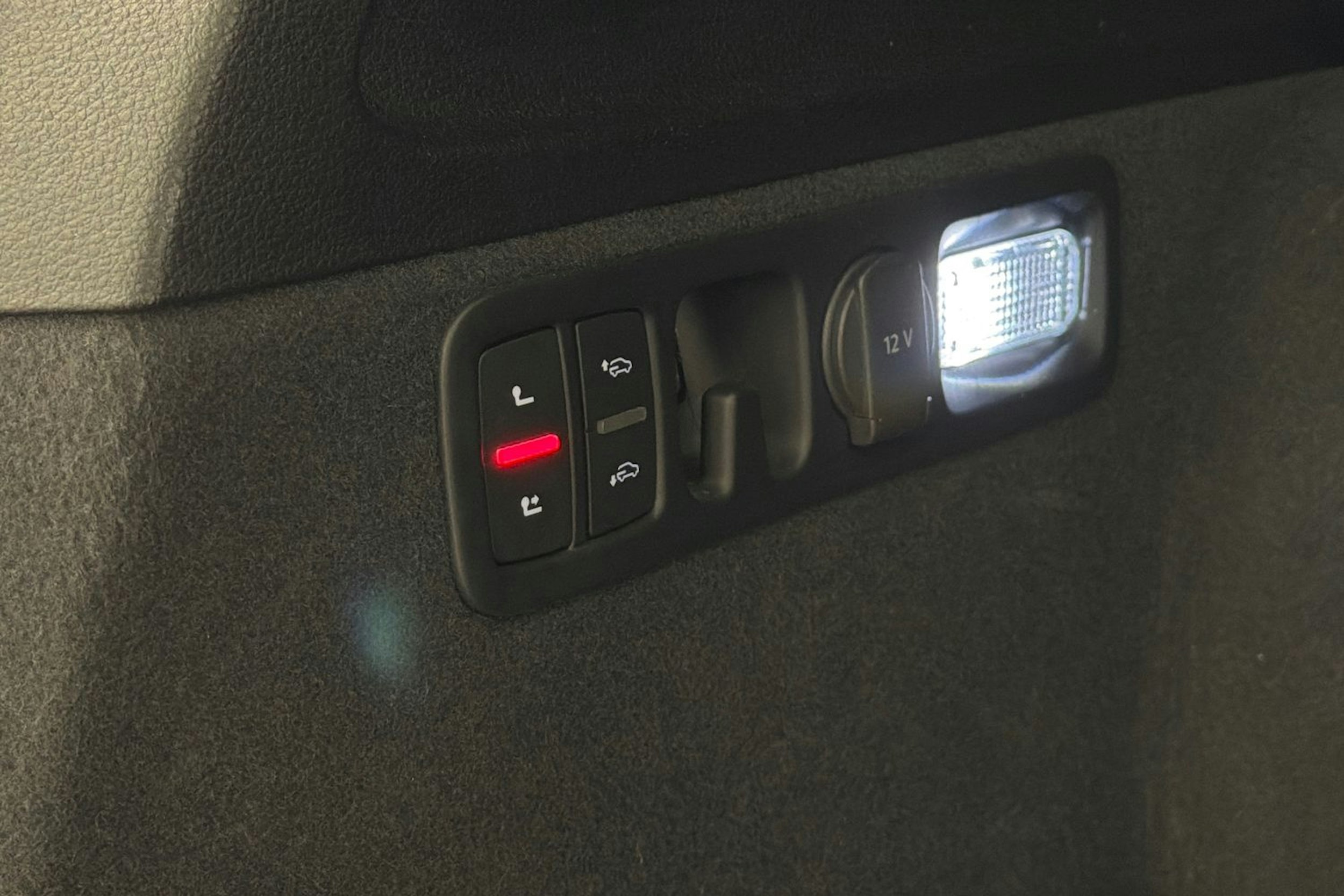 musta Audi Q7 2016 kuva 26.