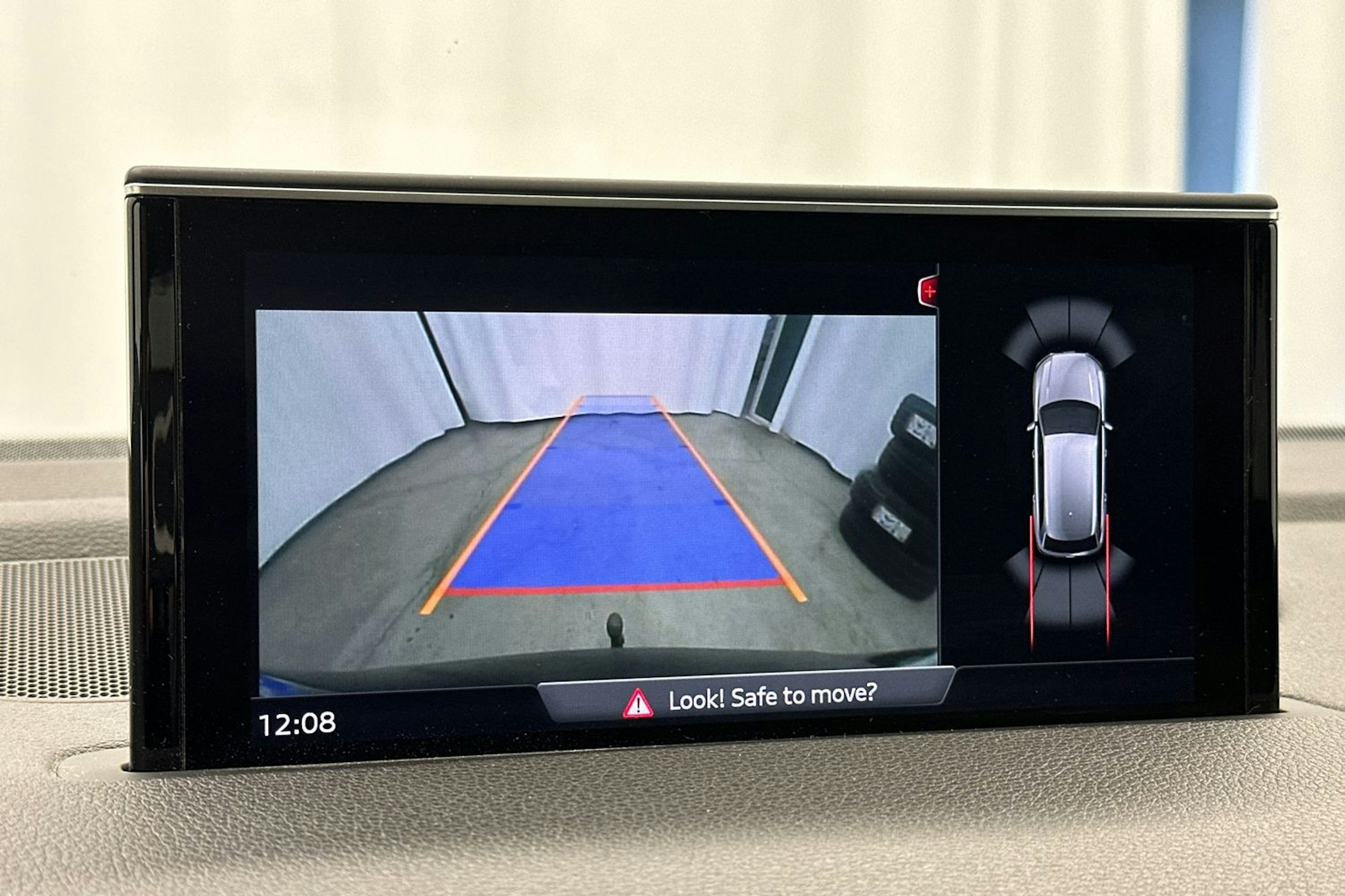 Musta Audi Q7 2017 kuva 25.