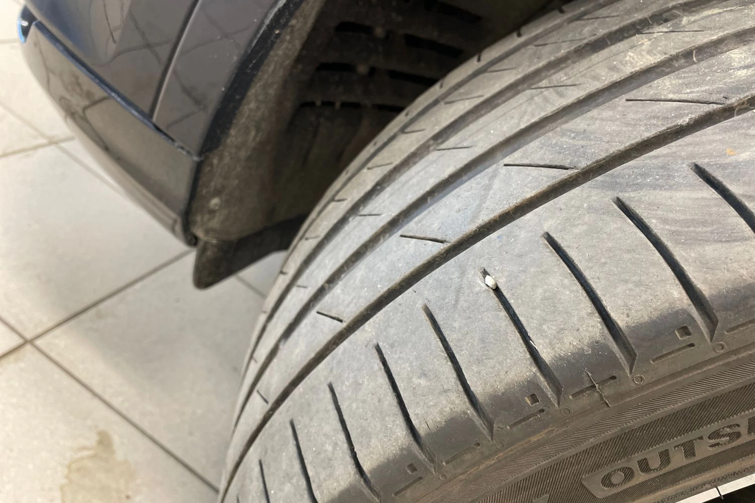 Sininen Audi Q7 2017 kuva 13.