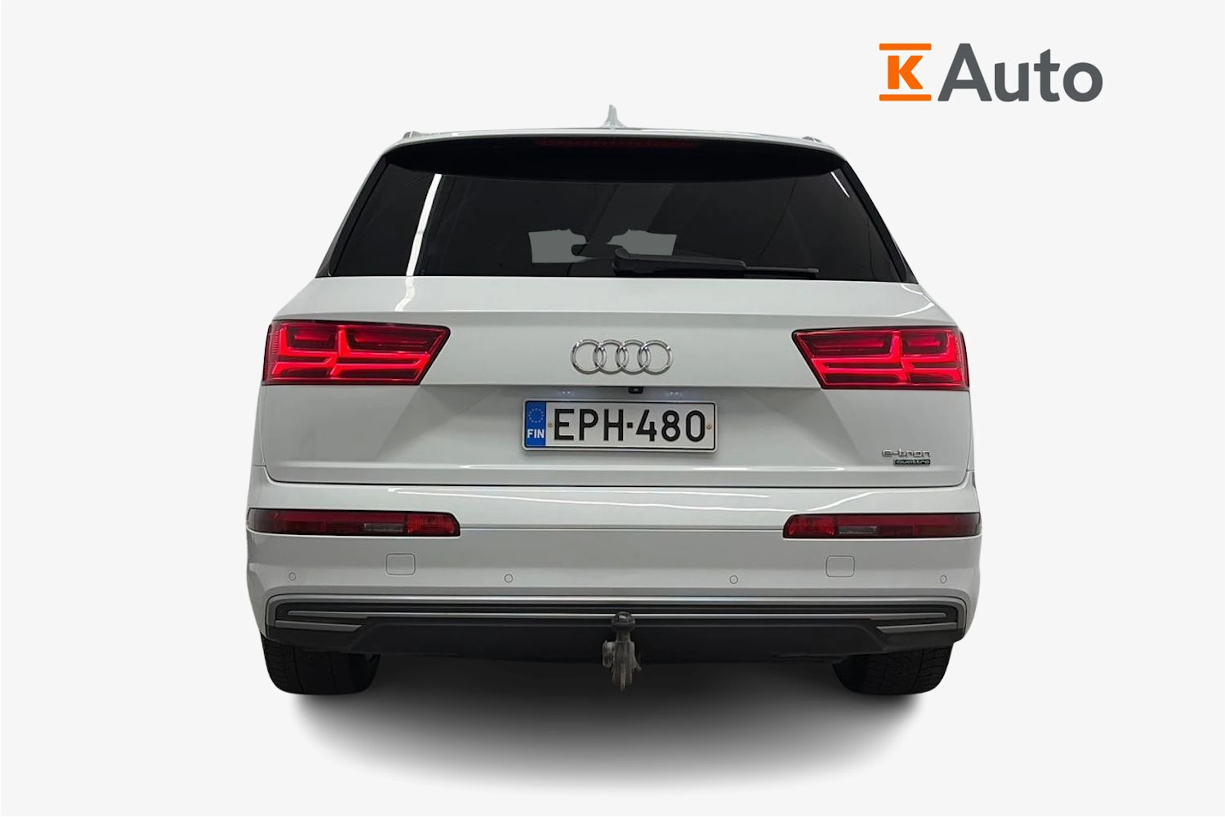 valkoinen Audi Q7 2017 kuva 4.