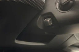 valkoinen Audi Q7 2017 kuva 28.