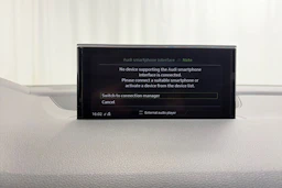 valkoinen Audi Q7 2017 kuva 31.