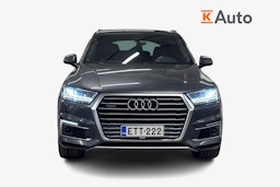 harmaa Audi Q7 2017 kuva 5.