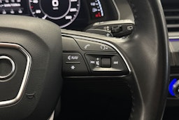harmaa Audi Q7 2017 kuva 15.