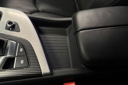 harmaa Audi Q7 2017 kuva 32.
