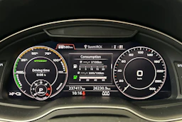 valkoinen Audi Q7 2017 kuva 25.
