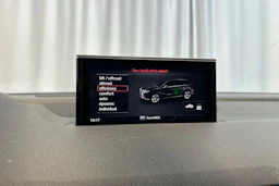 valkoinen Audi Q7 2017 kuva 29.