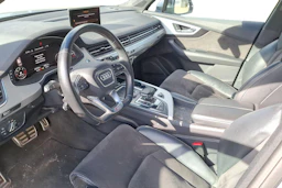 hopea Audi Q7 2017 kuva 3.