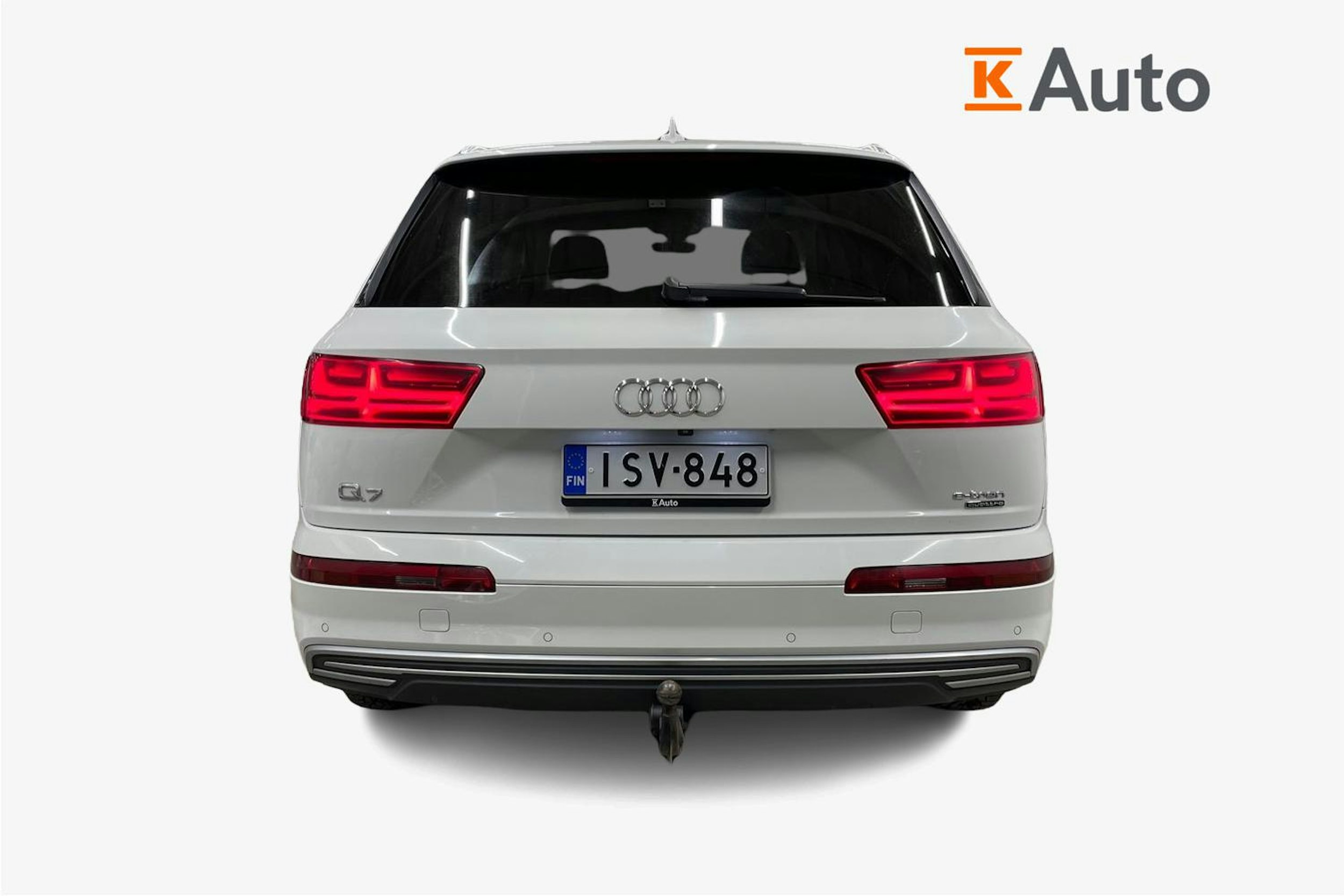 valkoinen Audi Q7 2017 kuva 3.