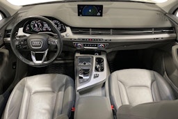 valkoinen Audi Q7 2017 kuva 9.