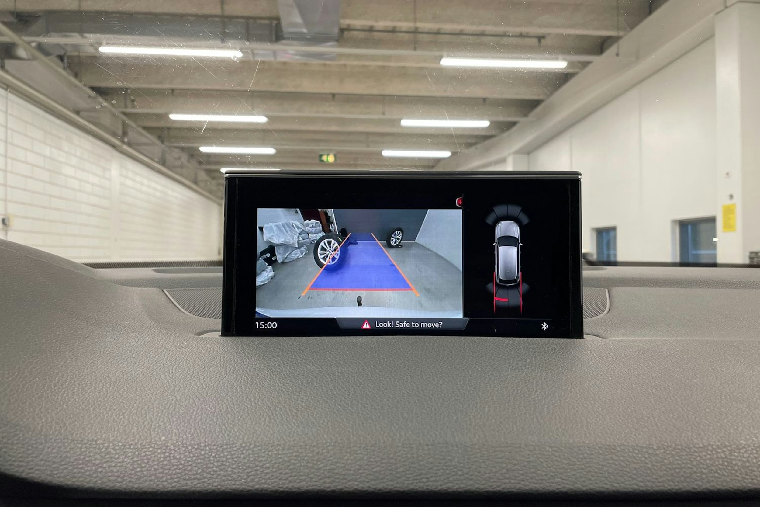 valkoinen Audi Q7 2017 kuva 18.