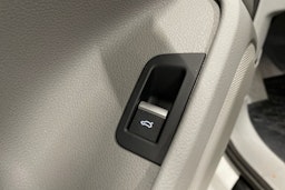 valkoinen Audi Q7 2017 kuva 27.