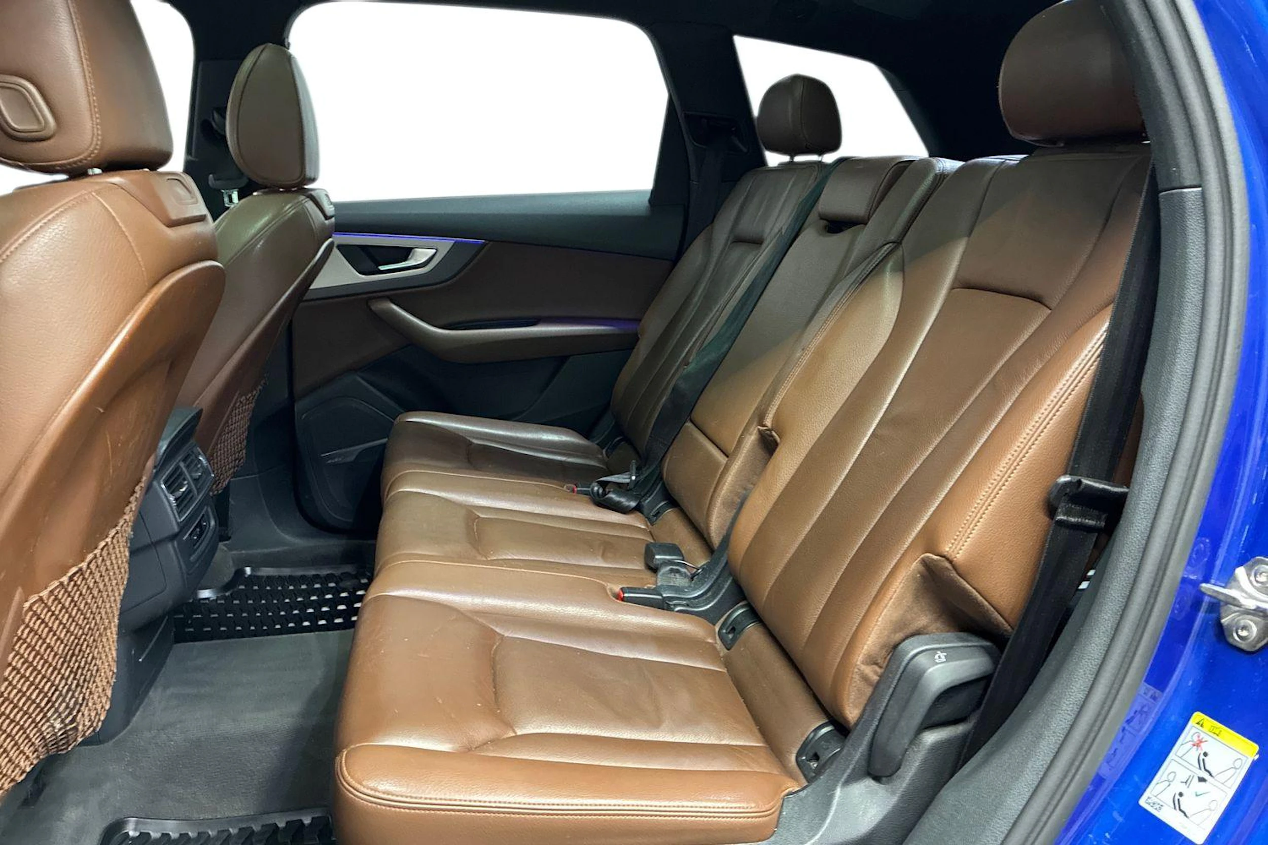 Sininen Audi Q7 2017 kuva 8.