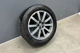 Sininen Audi Q7 2017 kuva 10.