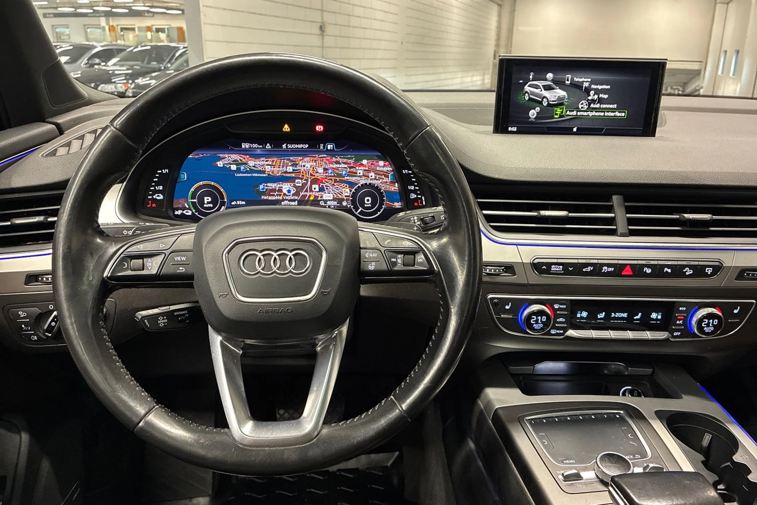 Sininen Audi Q7 2017 kuva 11.