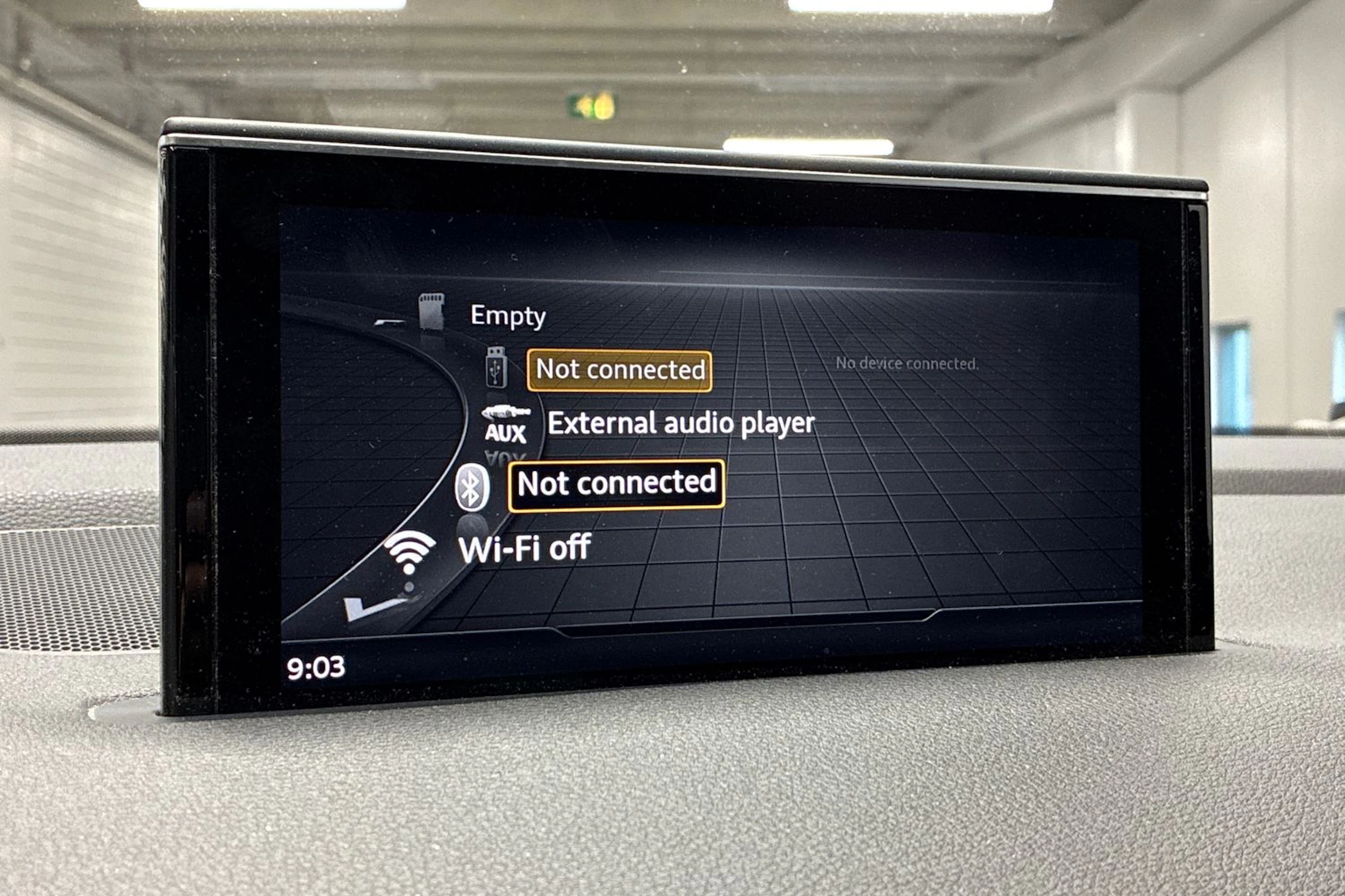 Sininen Audi Q7 2017 kuva 23.