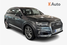 harmaa Audi Q7 2017 kuva 1.
