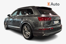 harmaa Audi Q7 2017 kuva 2.