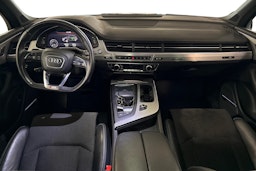 harmaa Audi Q7 2017 kuva 9.