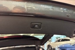 harmaa Audi Q7 2017 kuva 34.