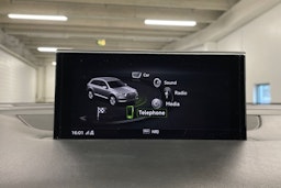 Valkoinen Audi Q7 2017 kuva 18.