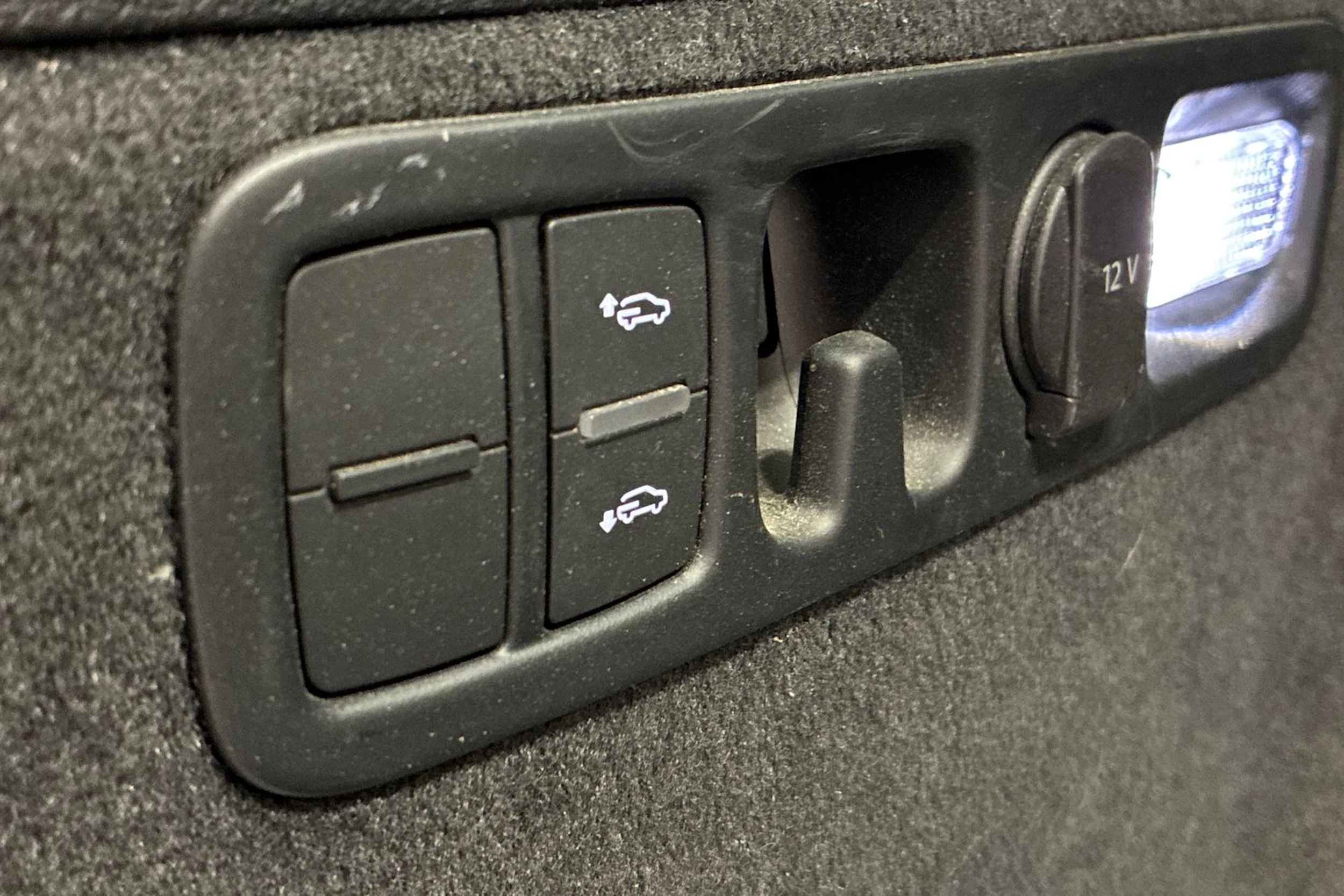 musta Audi Q7 2018 kuva 29.