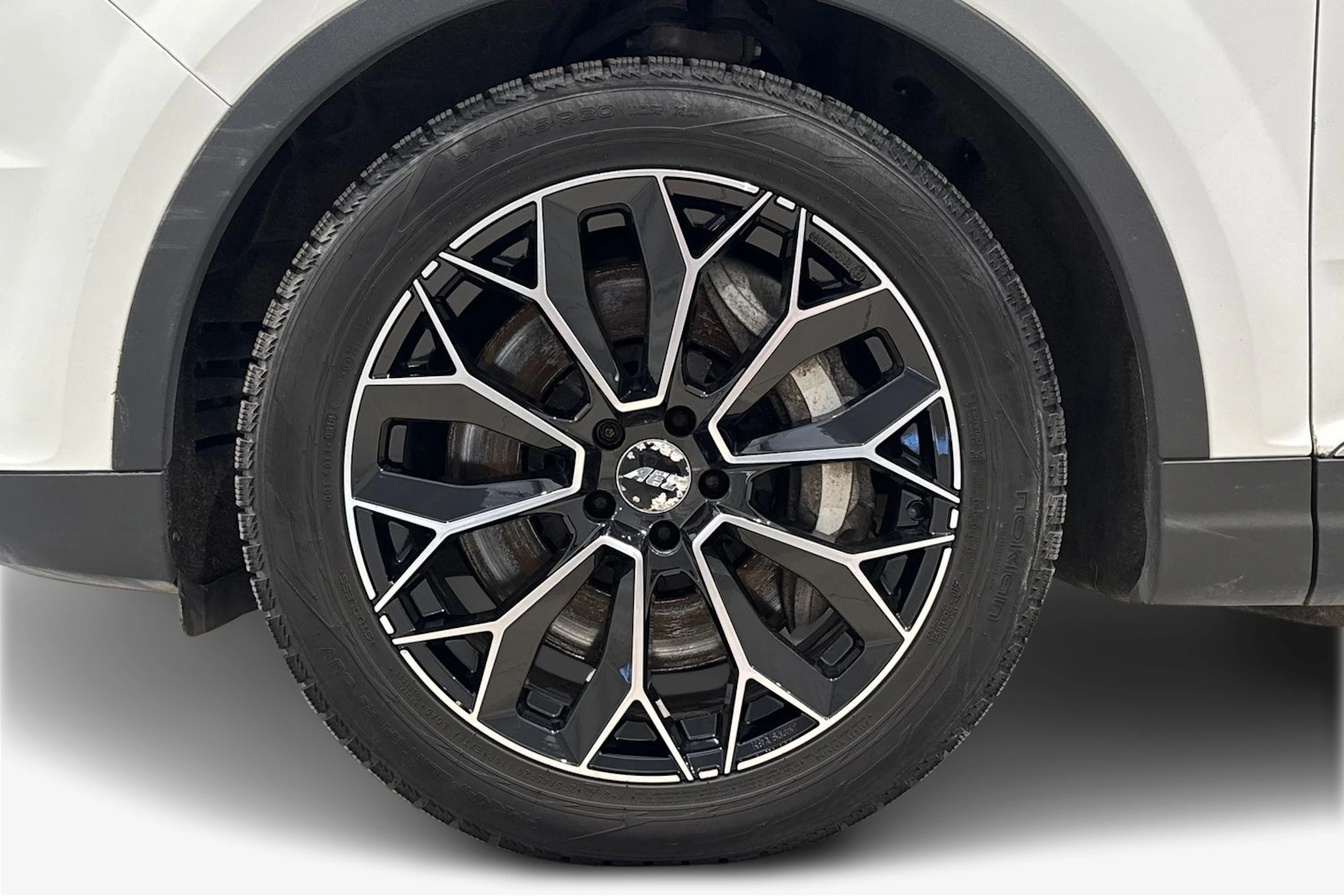 valkoinen Audi Q7 2017 kuva 12.