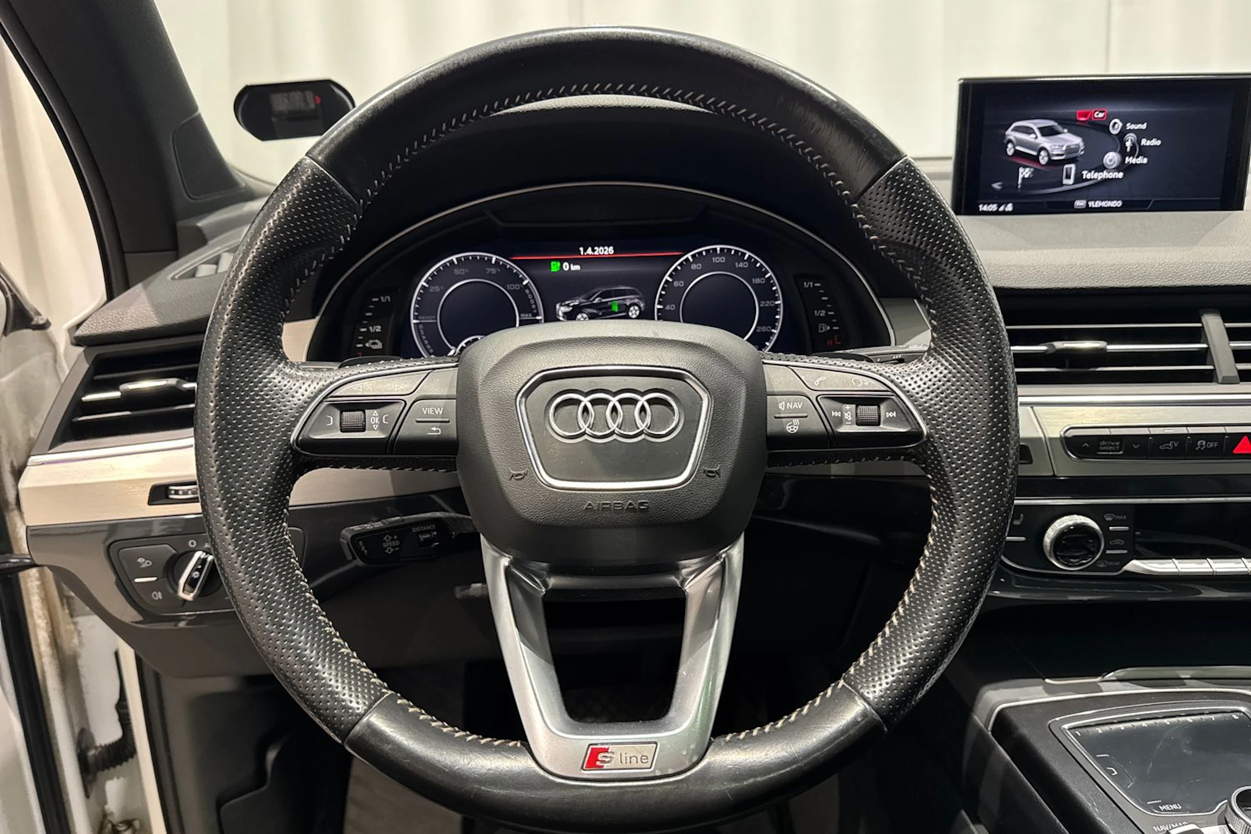 valkoinen Audi Q7 2017 kuva 21.
