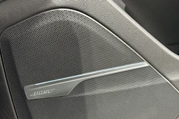 valkoinen Audi Q7 2017 kuva 22.