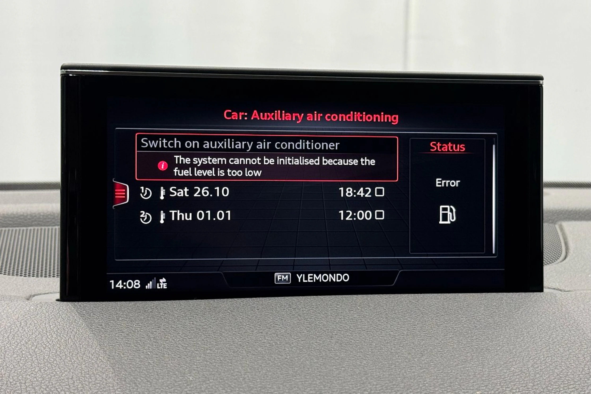 valkoinen Audi Q7 2017 kuva 28.