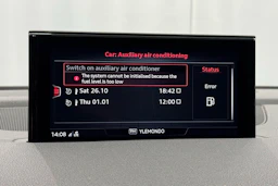 valkoinen Audi Q7 2017 kuva 28.