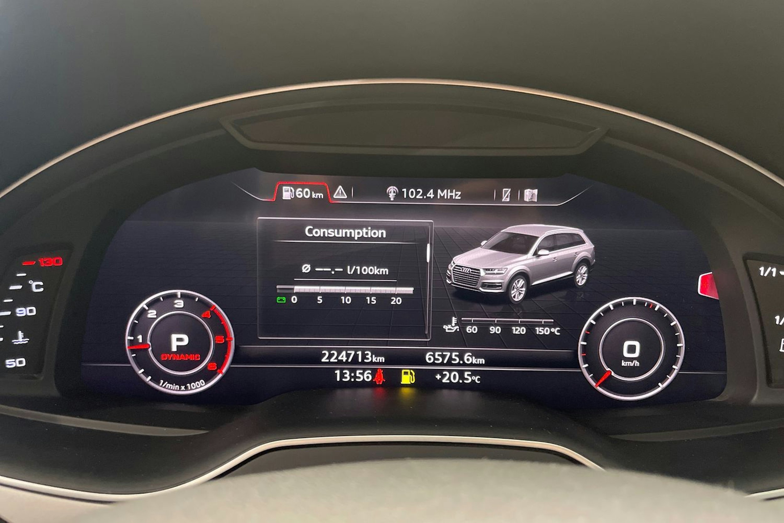 Hopea Audi Q7 2017 kuva 17.
