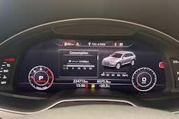 Hopea Audi Q7 2017 kuva 17.