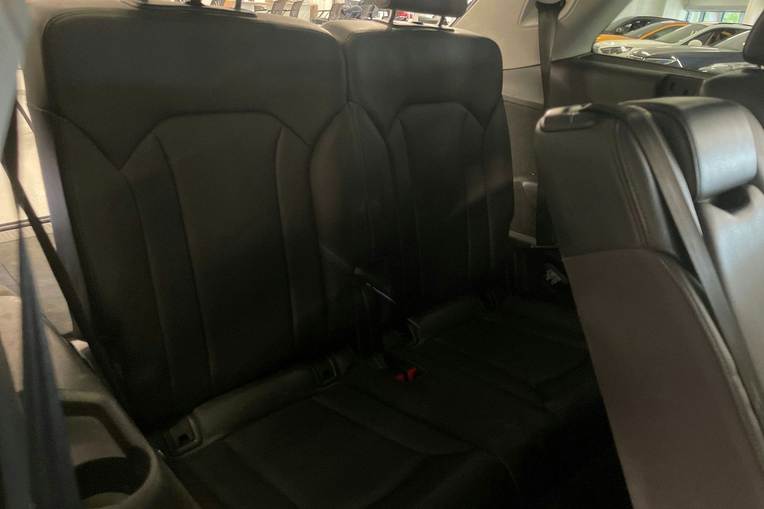 Hopea Audi Q7 2017 kuva 33.