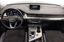 Hopea Audi Q7 2017 kuva 7.