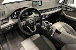 ruskea (beige) Audi Q7 2017 kuva 6.