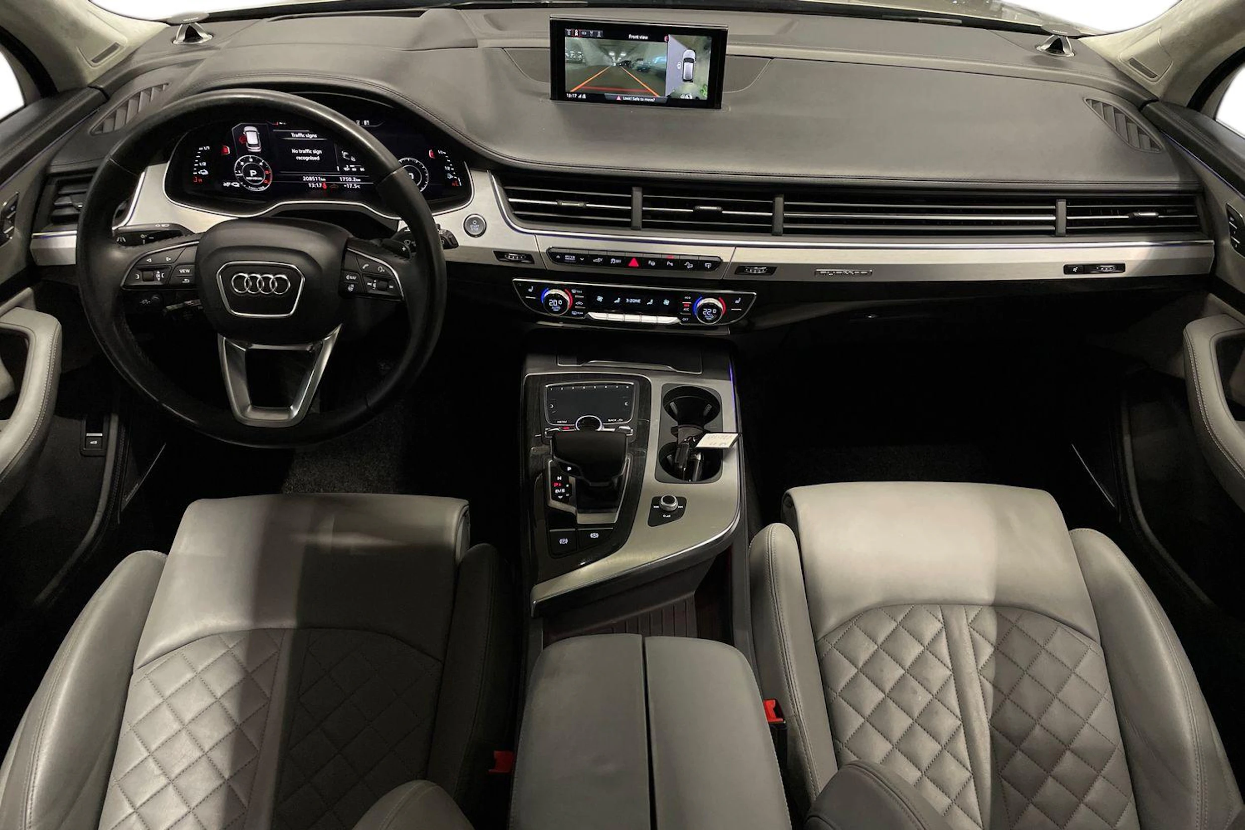 ruskea (beige) Audi Q7 2017 kuva 7.