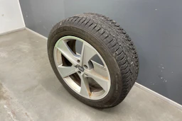 ruskea (beige) Audi Q7 2017 kuva 11.