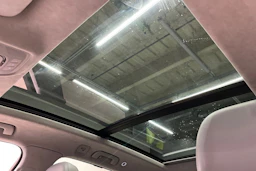 ruskea (beige) Audi Q7 2017 kuva 25.