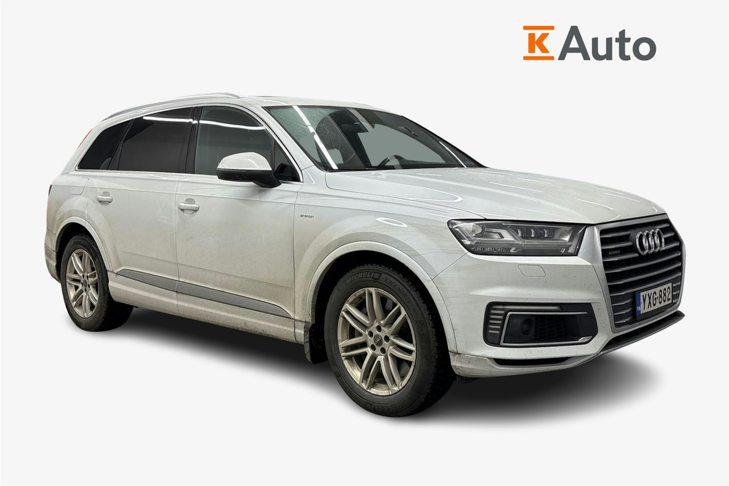 valkoinen Audi Q7 2017 kuva 1.