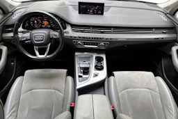 valkoinen Audi Q7 2017 kuva 7.