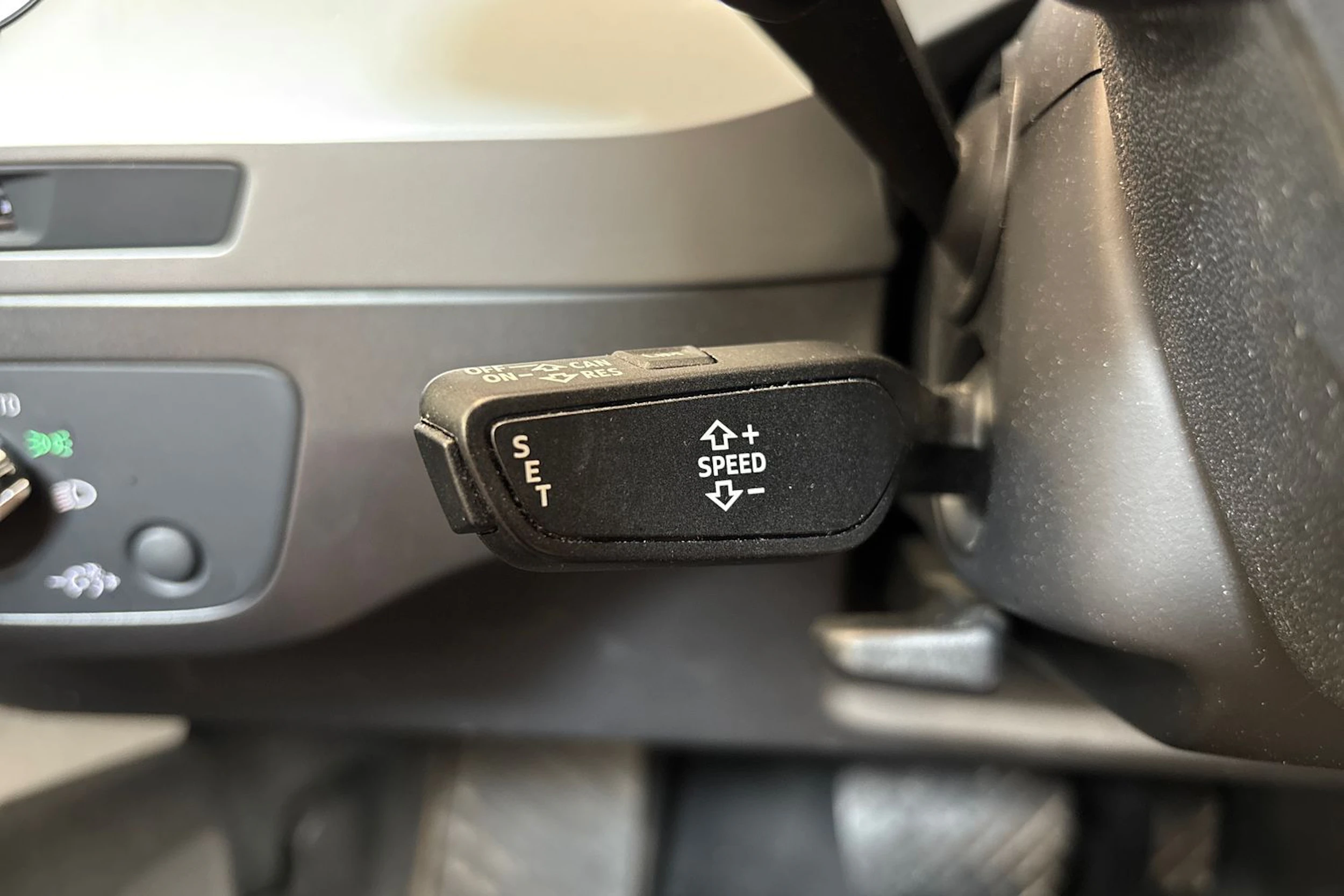 valkoinen Audi Q7 2017 kuva 23.